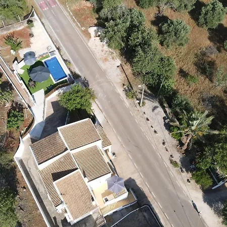 Vivenda Atanazio By Ferias Com Sol بيت للعطل *